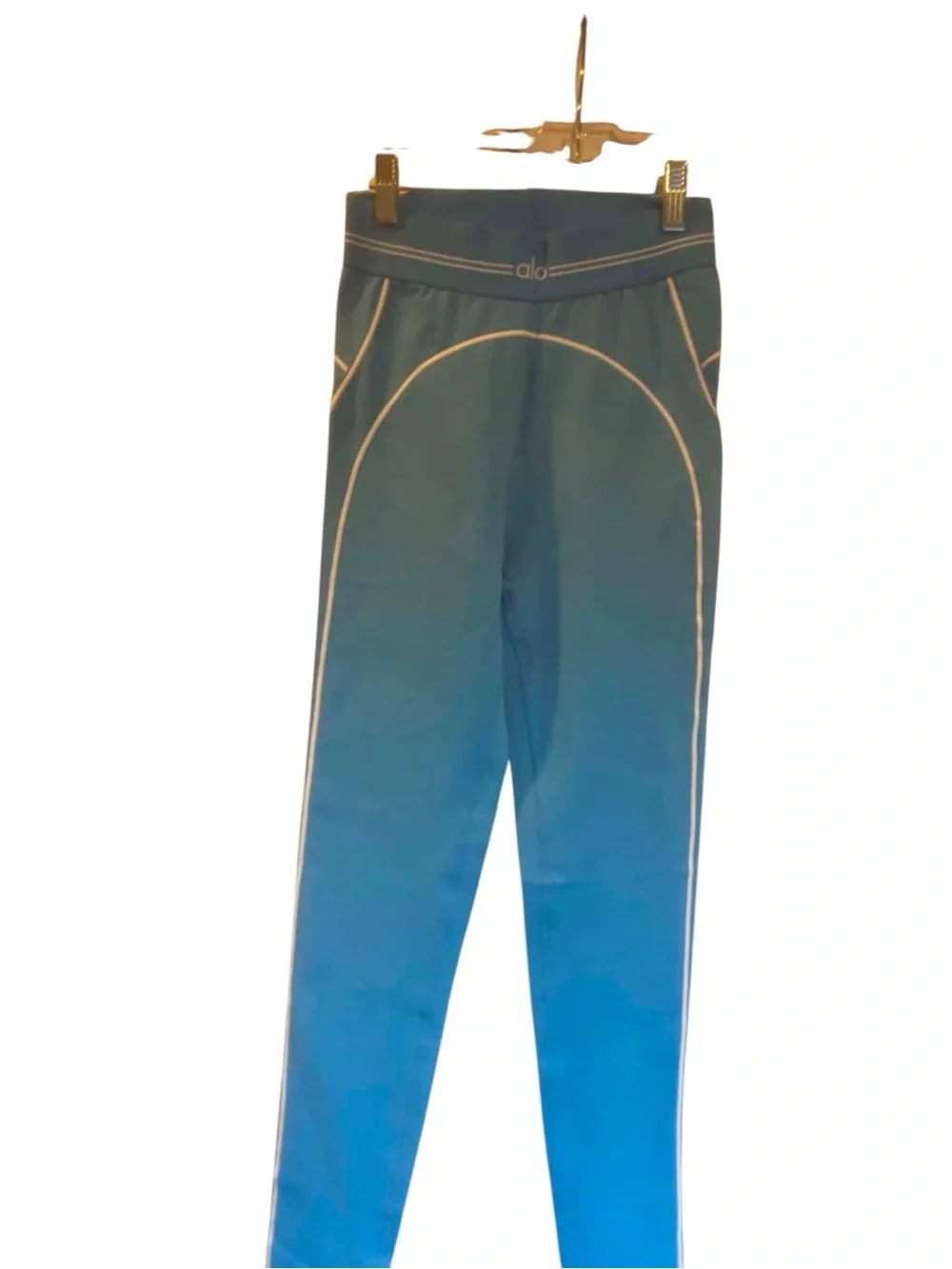 NWT Alo Yoga High-Waist Heart Throb Legging Size XXS AZURE BLUE/WHITE